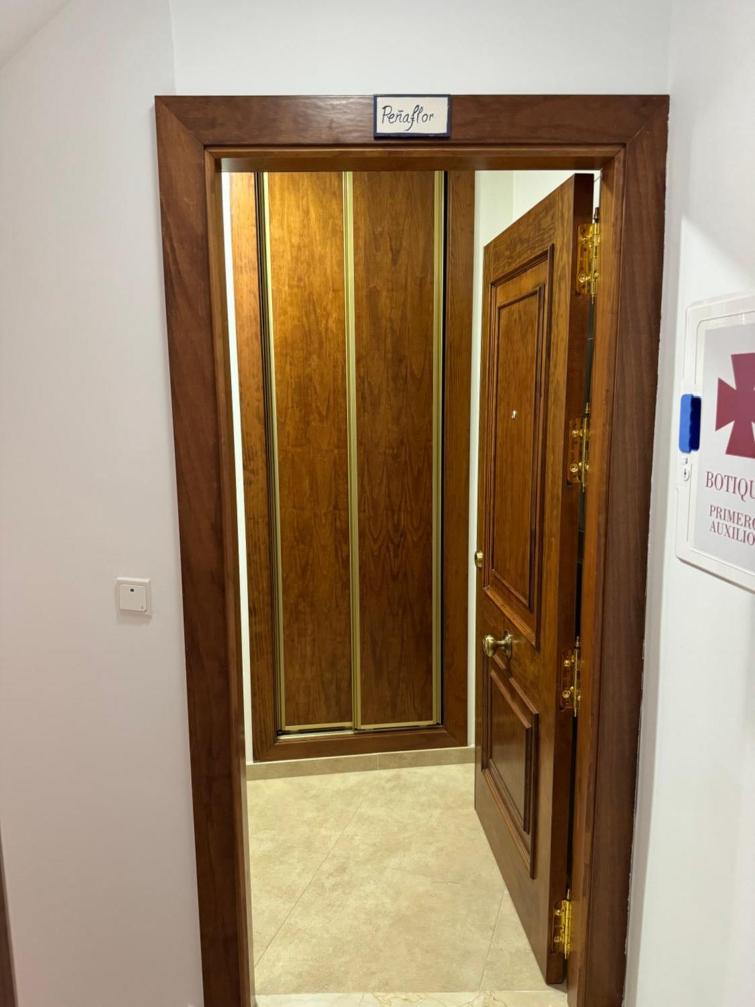 Apartamentos Penaflor غواذيكس المظهر الخارجي الصورة